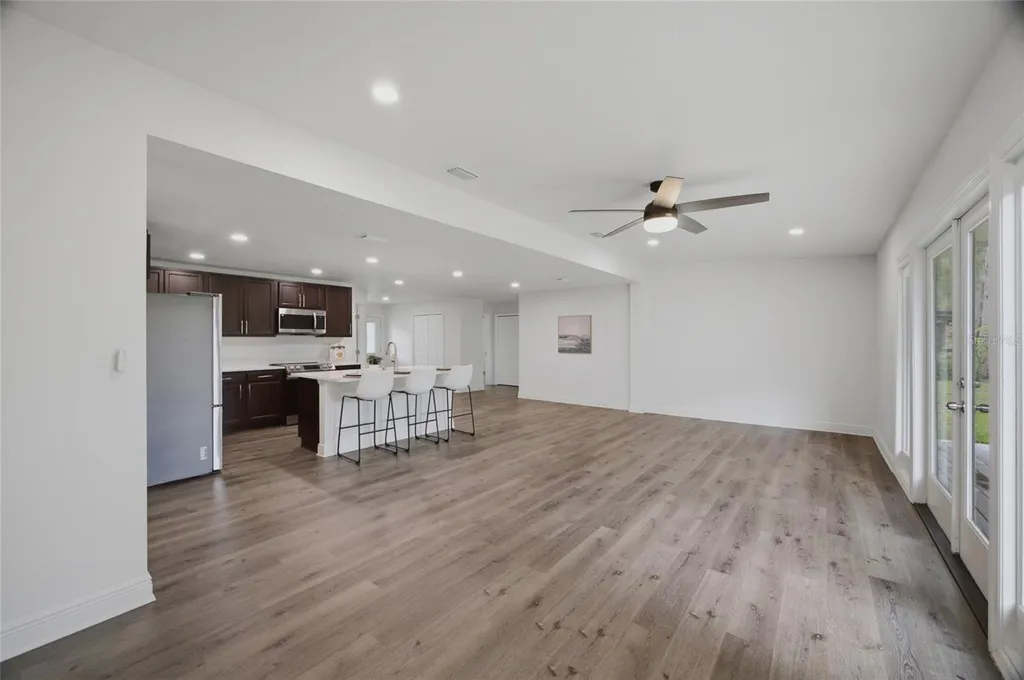730 Crystal Lake Road Lutz FL 33548