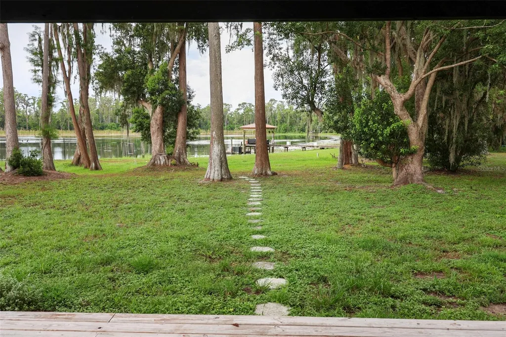 730 Crystal Lake Road Lutz FL 33548