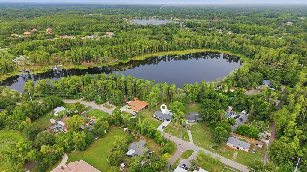 730 Crystal Lake Road Lutz FL 33548