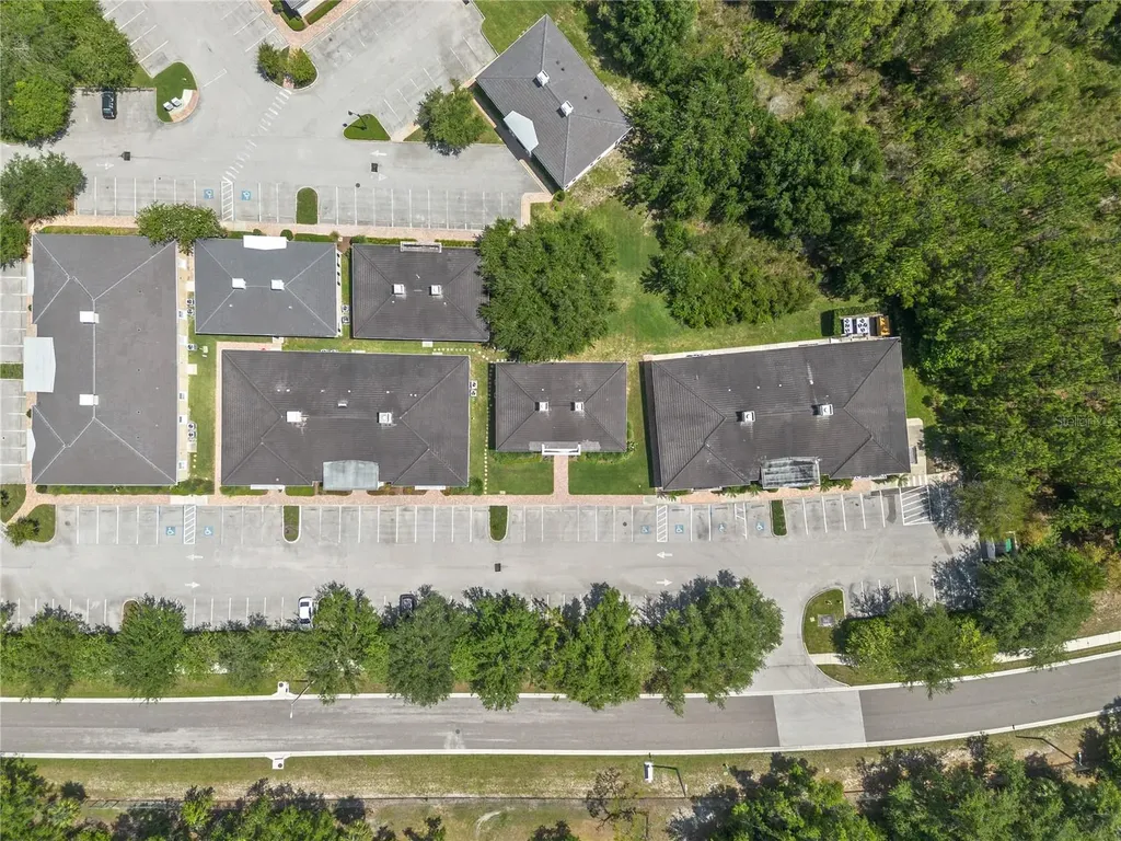 5381 Primrose Lake Circle Tampa FL 33647
