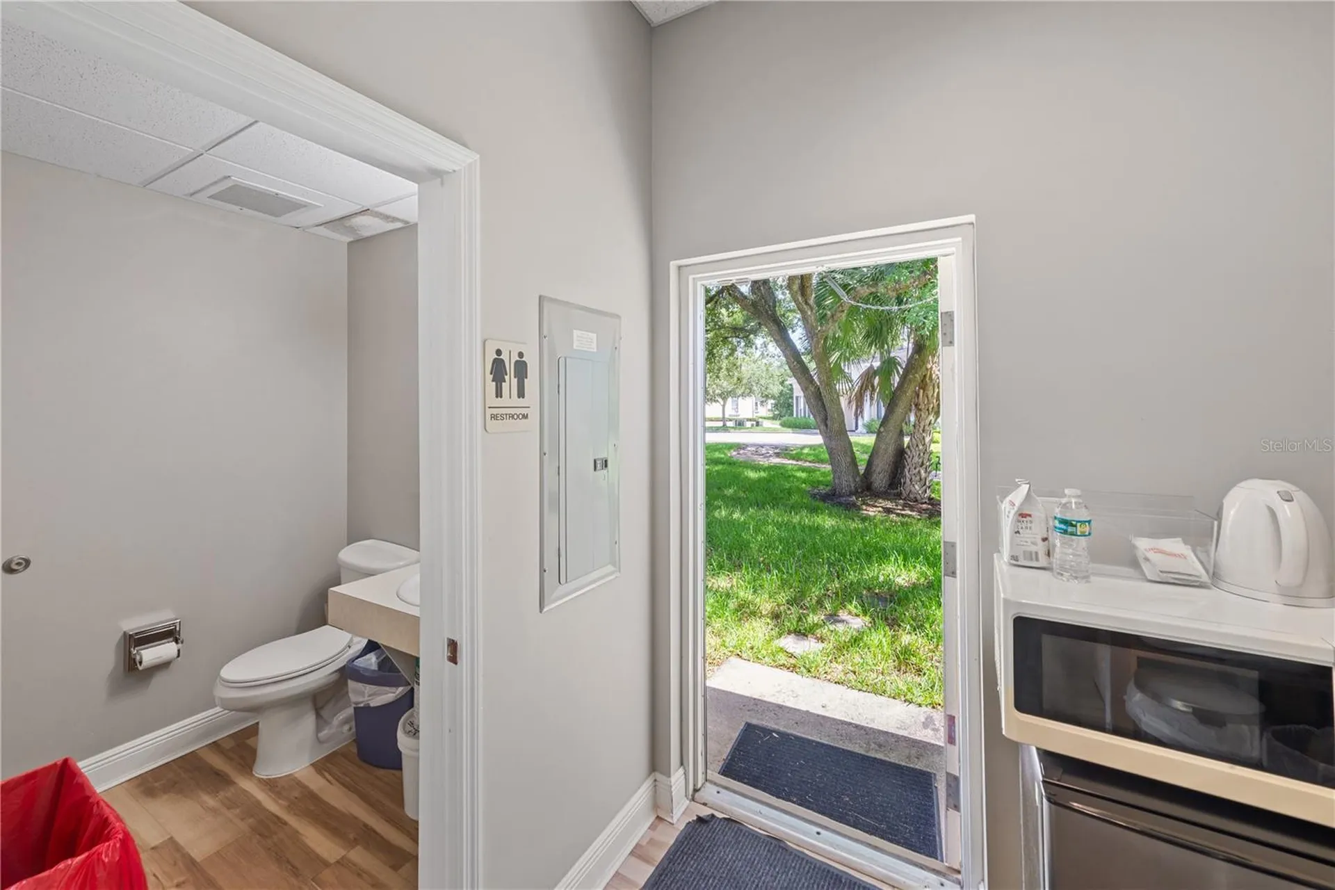 5381 Primrose Lake Circle Tampa FL 33647