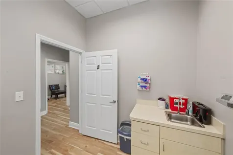 5381 Primrose Lake Circle Tampa FL 33647