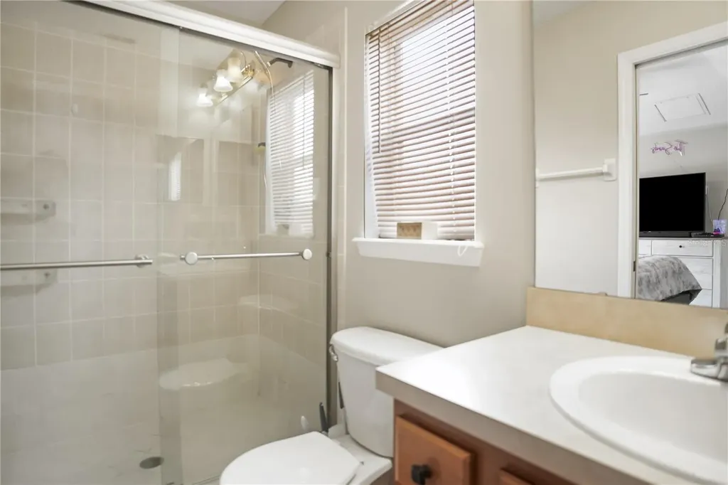 586 Independence Drive Macclenny FL 32063