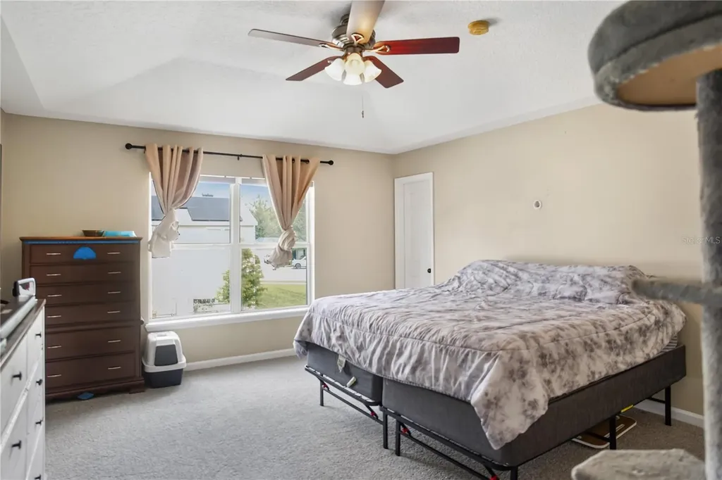 586 Independence Drive Macclenny FL 32063