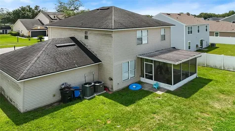 586 Independence Drive Macclenny FL 32063