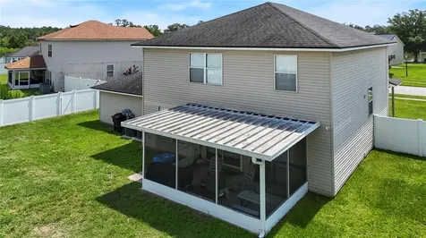 586 Independence Drive Macclenny FL 32063