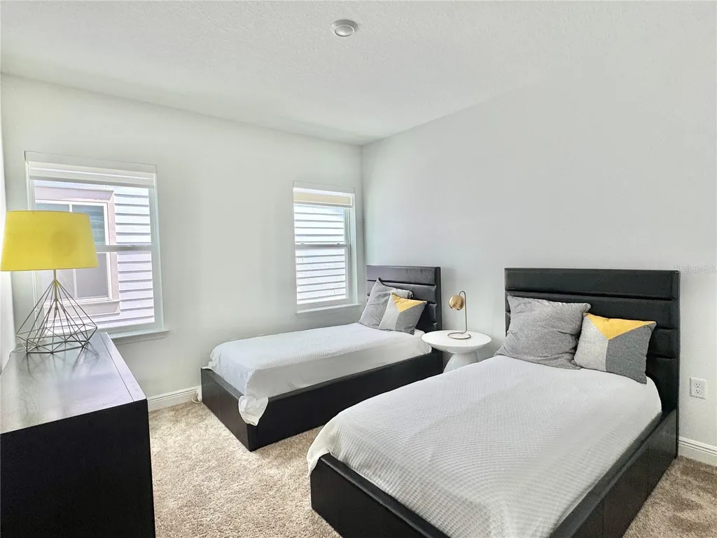 13438 Leggett Alley Orlando FL 32827