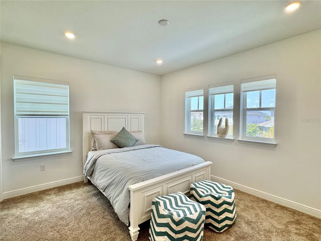 13438 Leggett Alley Orlando FL 32827