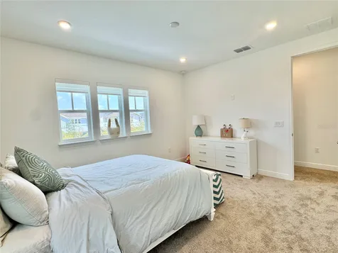 13438 Leggett Alley Orlando FL 32827