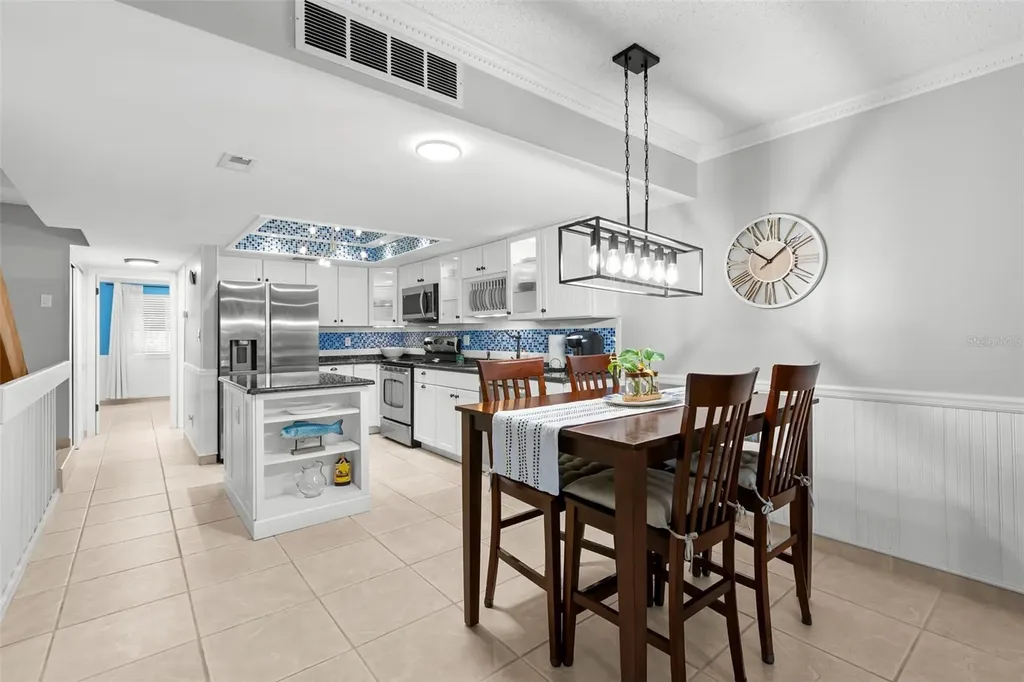 1375 Pinellas Bayway S Tierra Verde FL 33715