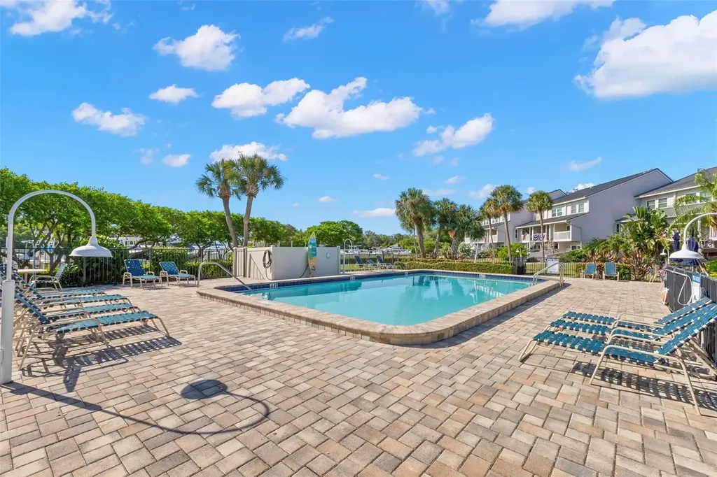 1375 Pinellas Bayway S Tierra Verde FL 33715