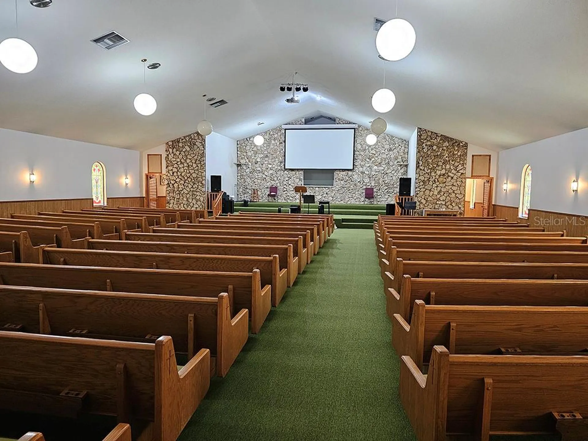 1990 SE Highway 42 Summerfield FL 34491