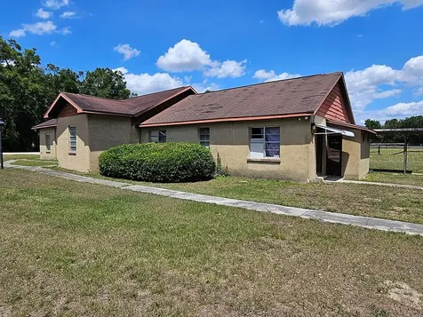 1990 SE Highway 42 Summerfield FL 34491