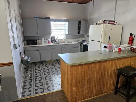 1990 SE Highway 42 Summerfield FL 34491