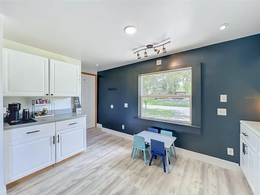 719 Cherokee Circle Sanford FL 32773