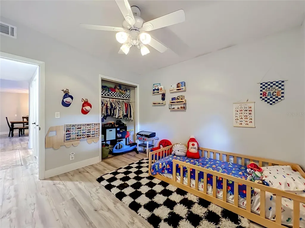 719 Cherokee Circle Sanford FL 32773