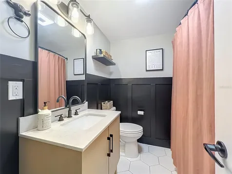 719 Cherokee Circle Sanford FL 32773