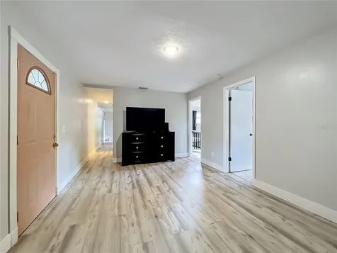 719 Cherokee Circle Sanford FL 32773