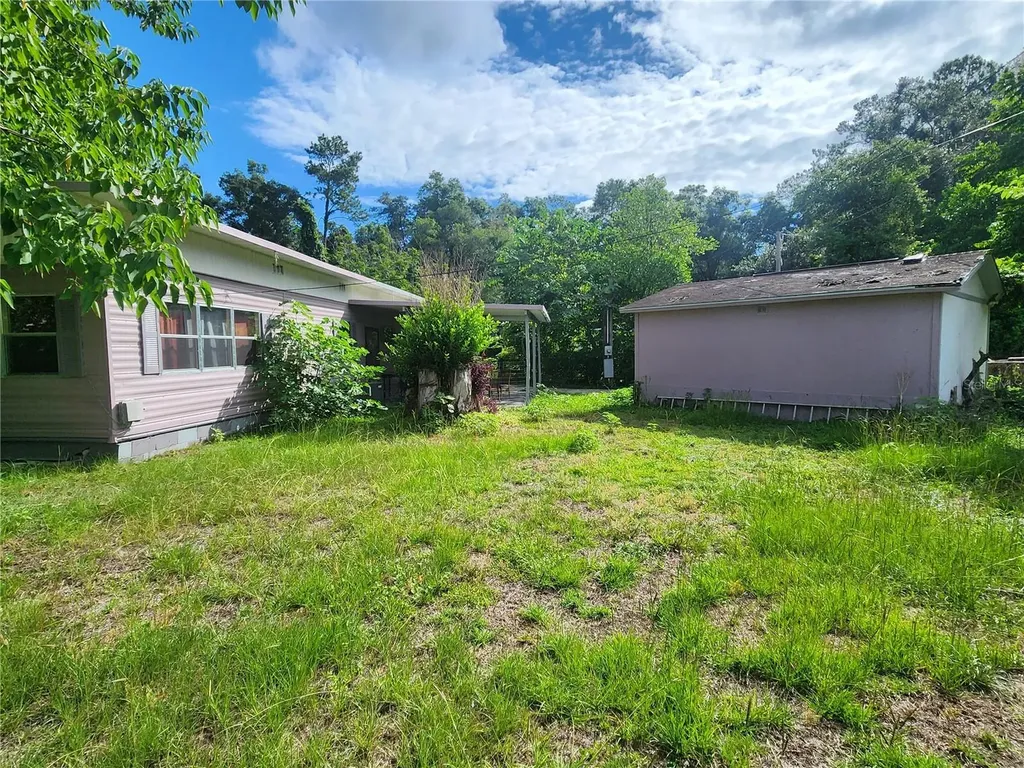 900 NW 42nd Place Ocala FL 34475