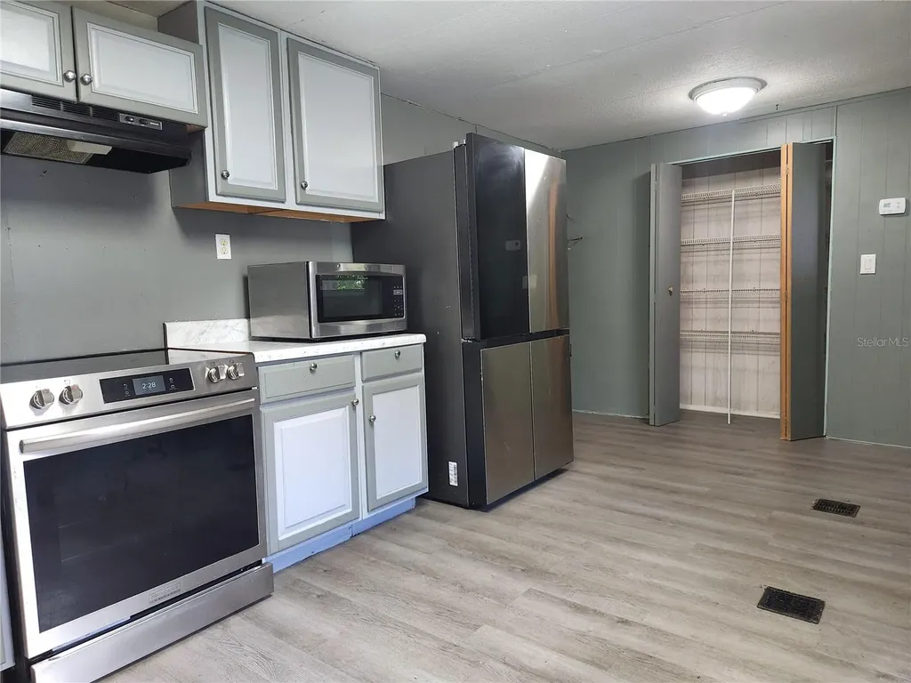 900 NW 42nd Place Ocala FL 34475