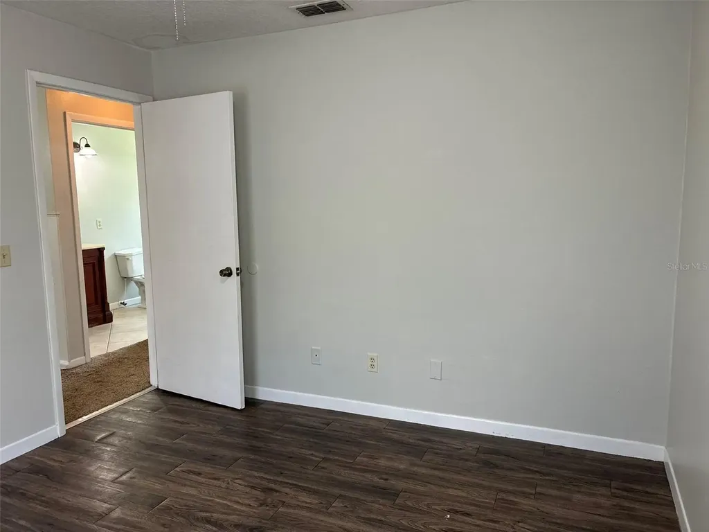320 Queen Avenue Oviedo FL 32765