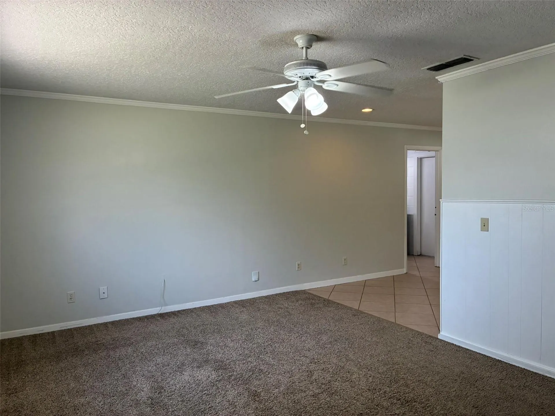 320 Queen Avenue Oviedo FL 32765