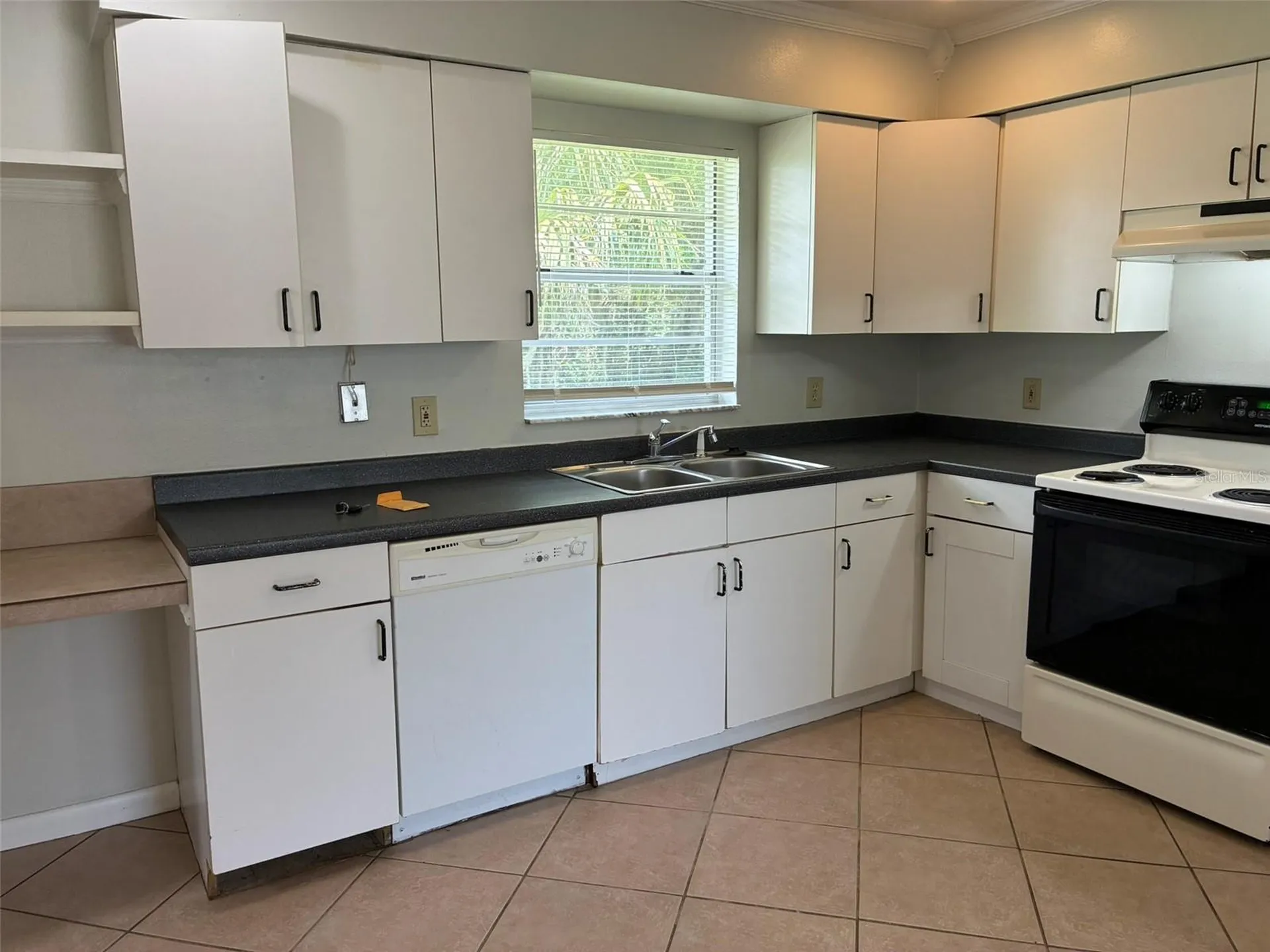 320 Queen Avenue Oviedo FL 32765