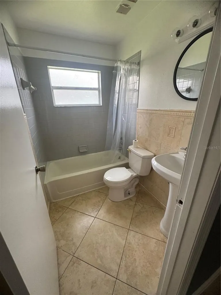 11128 Sylvan Pond Circle Orlando FL 32825