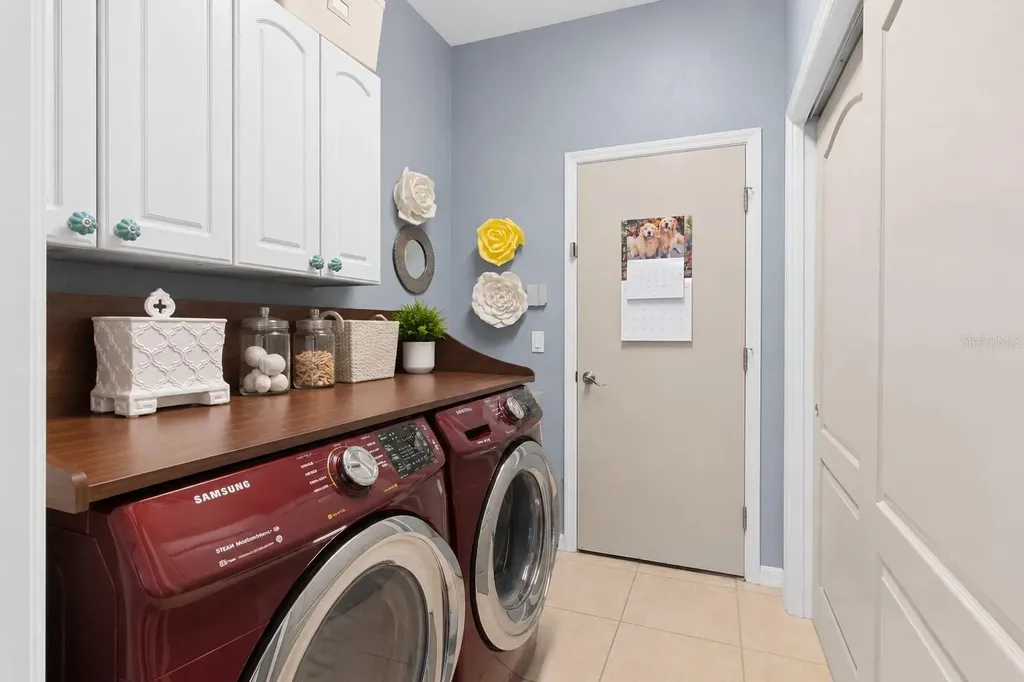 8964 Stone Harbour Loop Bradenton FL 34212