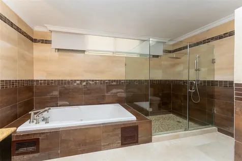 254 Sabanera Dorado PR 00646