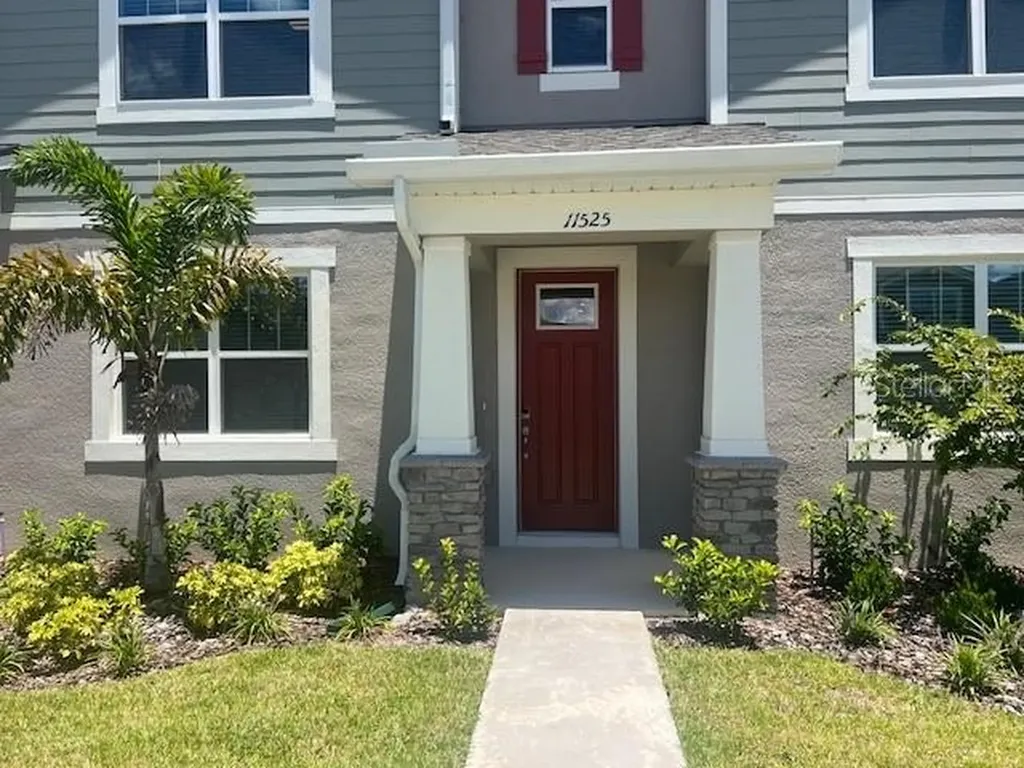 11525 Straits Way Orlando FL 32832