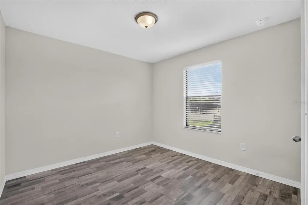 1115 Wynnmere Walk Avenue Ruskin FL 33570
