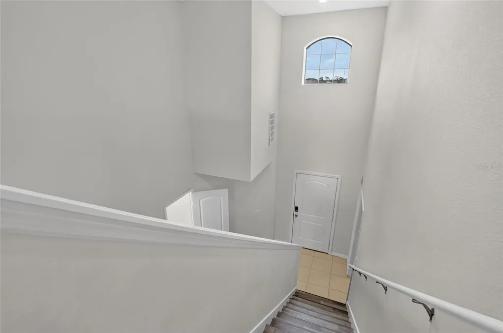 1115 Wynnmere Walk Avenue Ruskin FL 33570