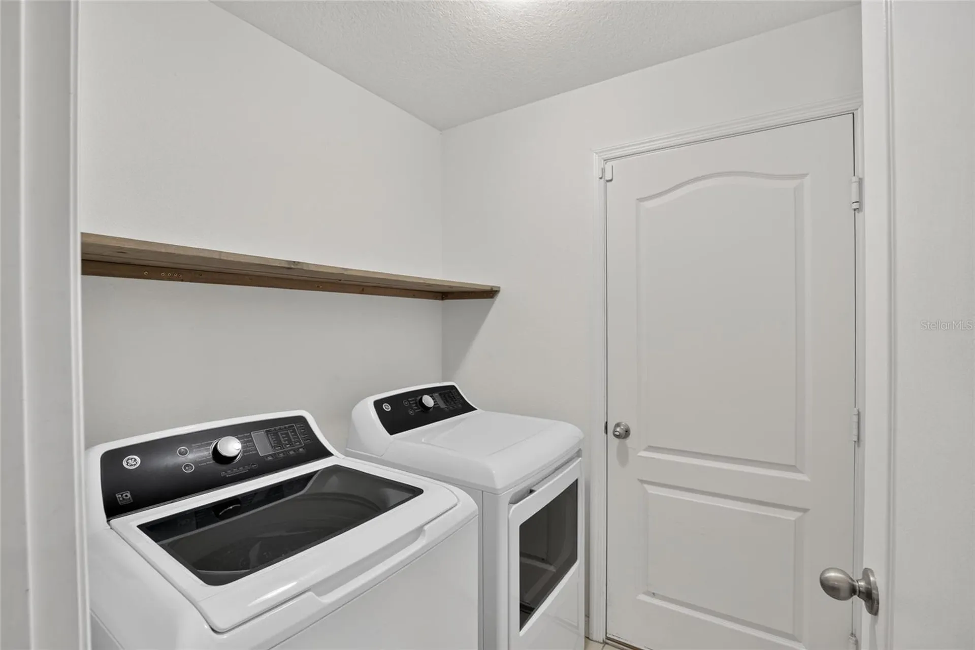 1115 Wynnmere Walk Avenue Ruskin FL 33570