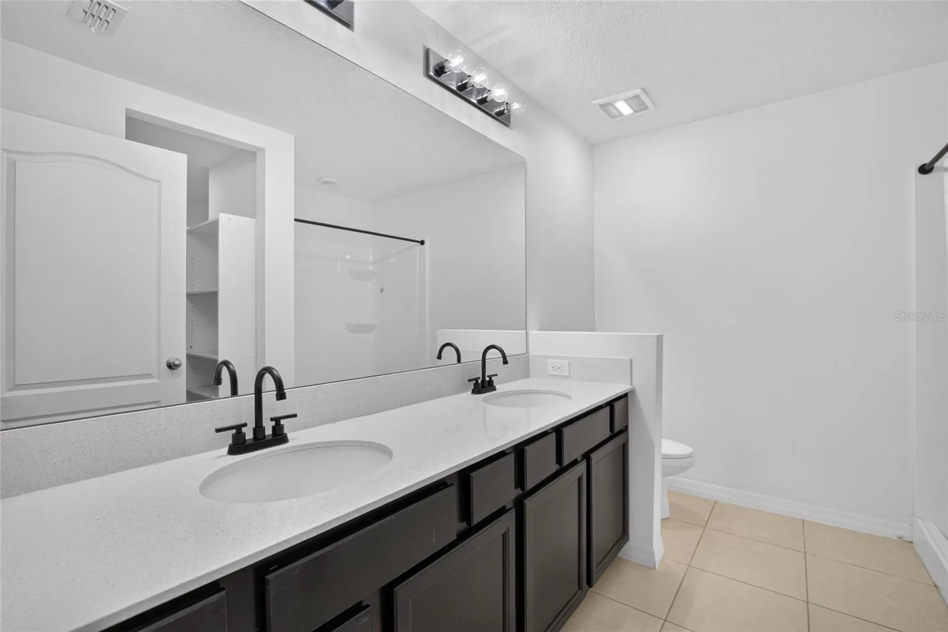 1115 Wynnmere Walk Avenue Ruskin FL 33570