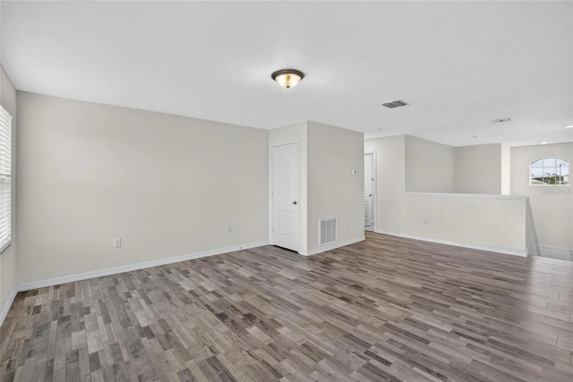 1115 Wynnmere Walk Avenue Ruskin FL 33570