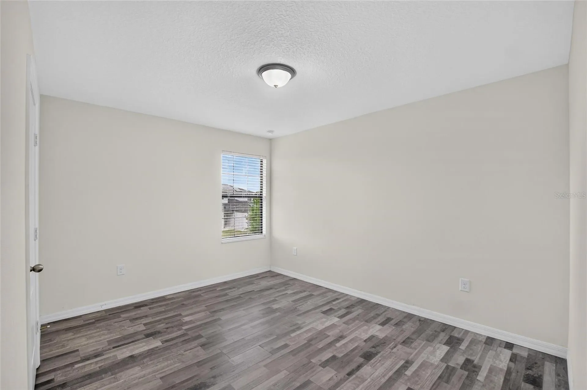 1115 Wynnmere Walk Avenue Ruskin FL 33570