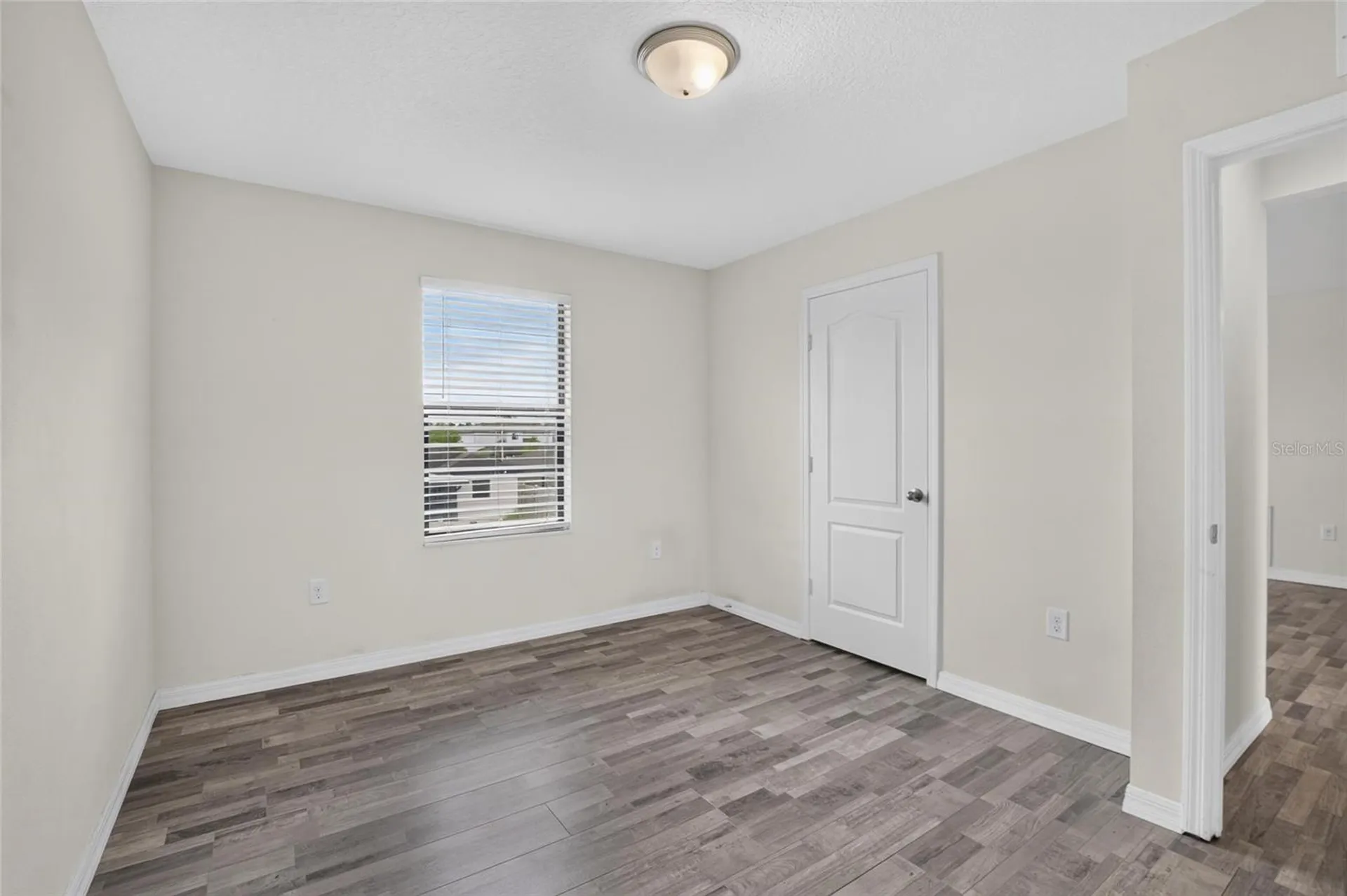 1115 Wynnmere Walk Avenue Ruskin FL 33570