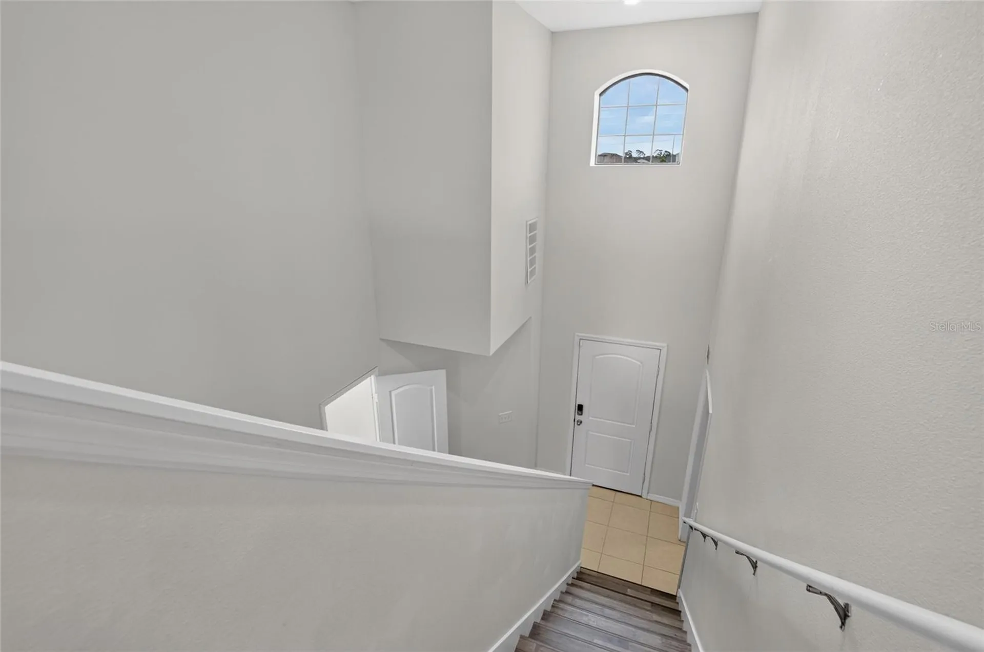 1115 Wynnmere Walk Avenue Ruskin FL 33570