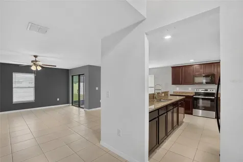1115 Wynnmere Walk Avenue Ruskin FL 33570