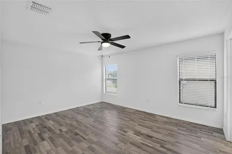 1115 Wynnmere Walk Avenue Ruskin FL 33570