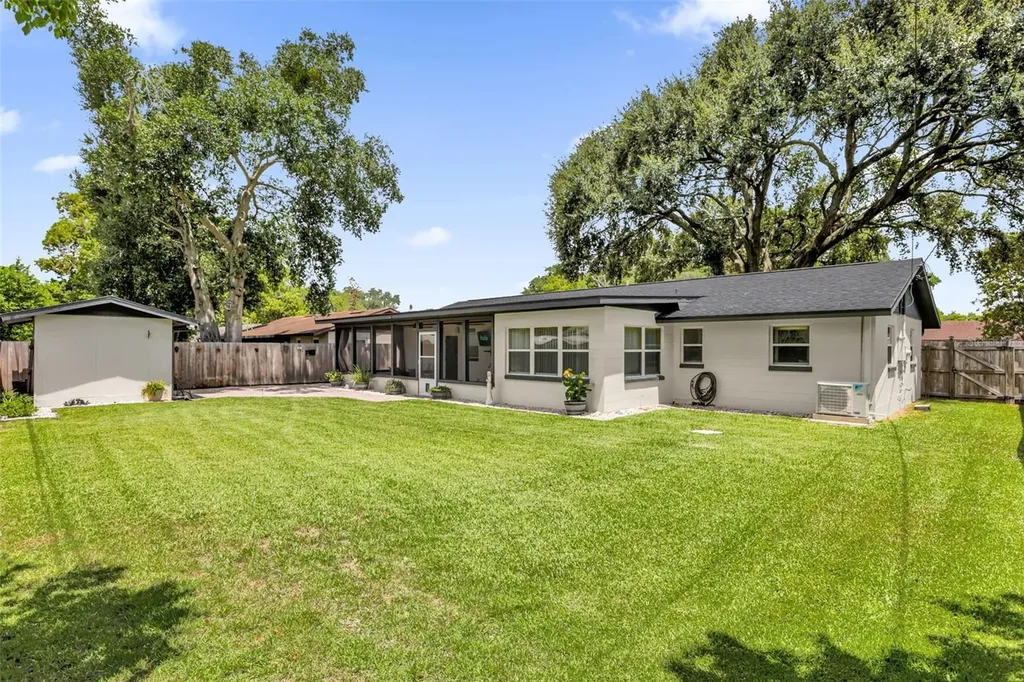 207 Temple Avenue Casselberry FL 32730
