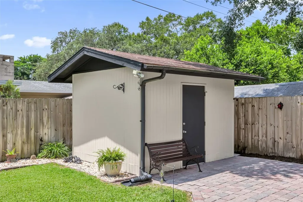 207 Temple Avenue Casselberry FL 32730
