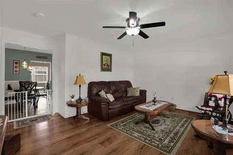 207 Temple Avenue Casselberry FL 32730
