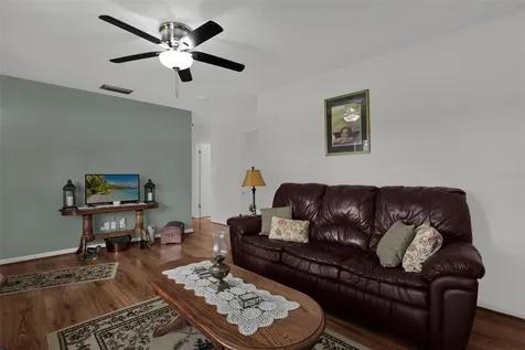 207 Temple Avenue Casselberry FL 32730