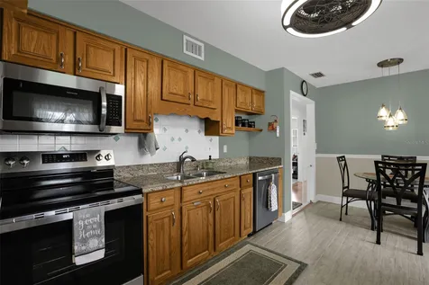 207 Temple Avenue Casselberry FL 32730