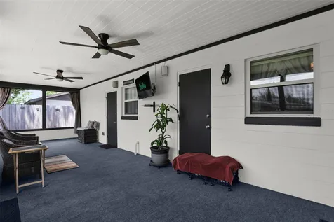 207 Temple Avenue Casselberry FL 32730