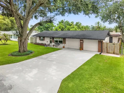 207 Temple Avenue Casselberry FL 32730
