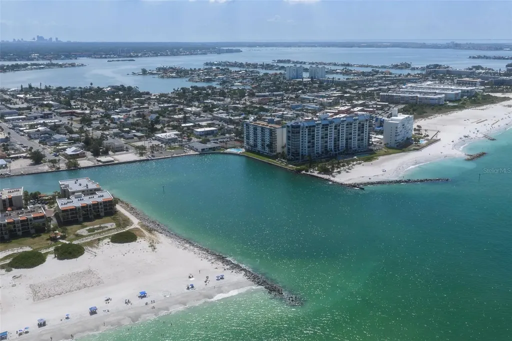 7151 Sunset Way St Pete Beach FL 33706