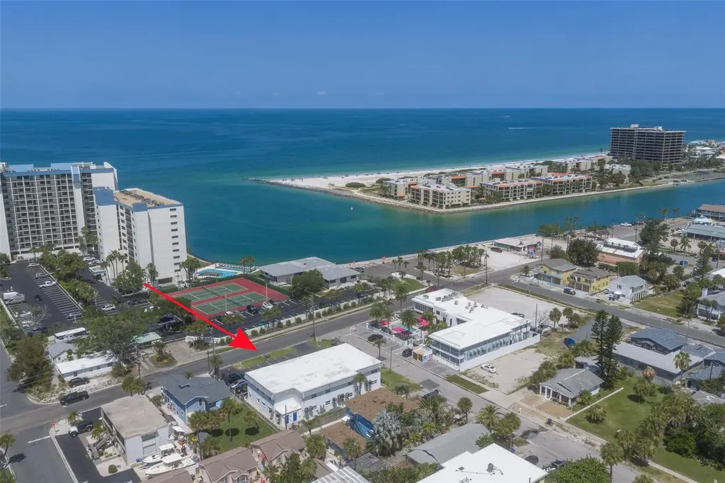7151 Sunset Way St Pete Beach FL 33706